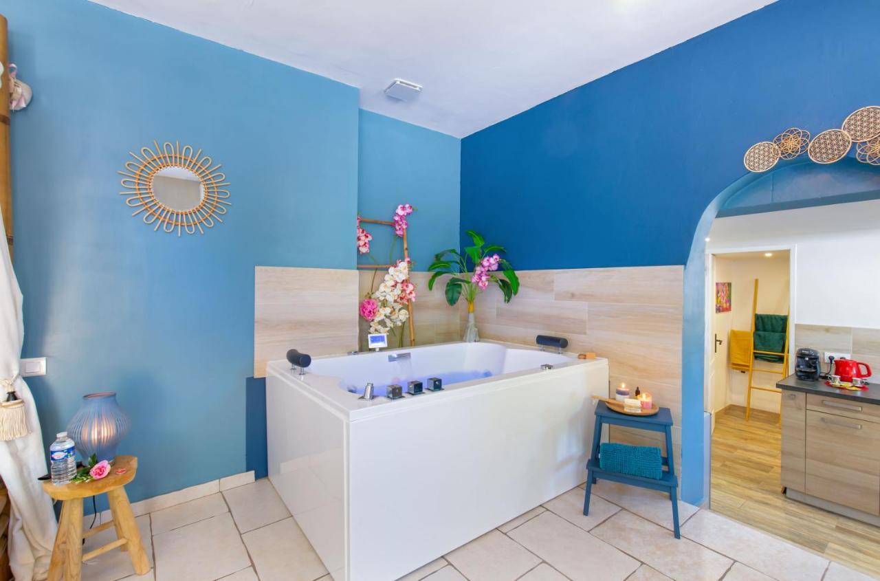 Love Room Beauté - Suites avec Jacuzzi Puget-sur-Argens Esterno foto