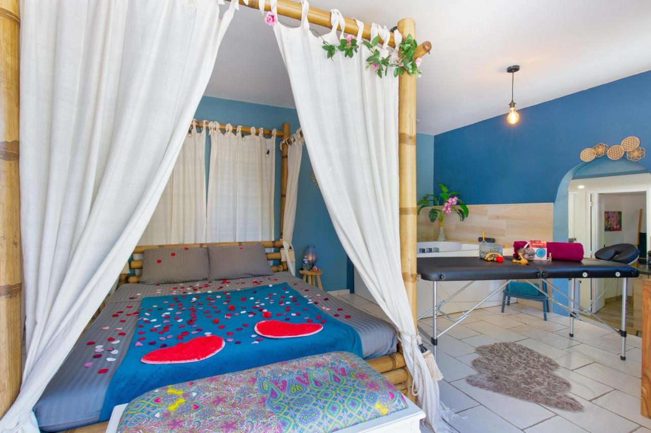 Love Room Beauté - Suites avec Jacuzzi Puget-sur-Argens Esterno foto